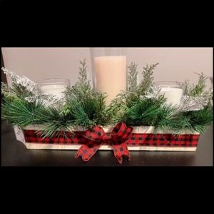 Red Buffalo plaid centerpiece